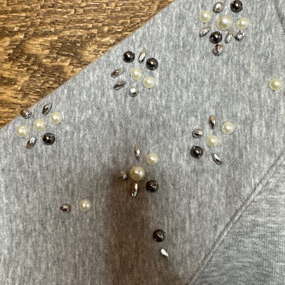 Stella & Dot Pearl Embellishments Sweatshirt Gray Round Neck Long Sleeve Size 2X - Picture 6 of 8